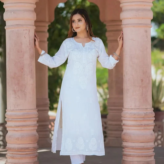 Aiyana Modal White Long Chikankari Kurti