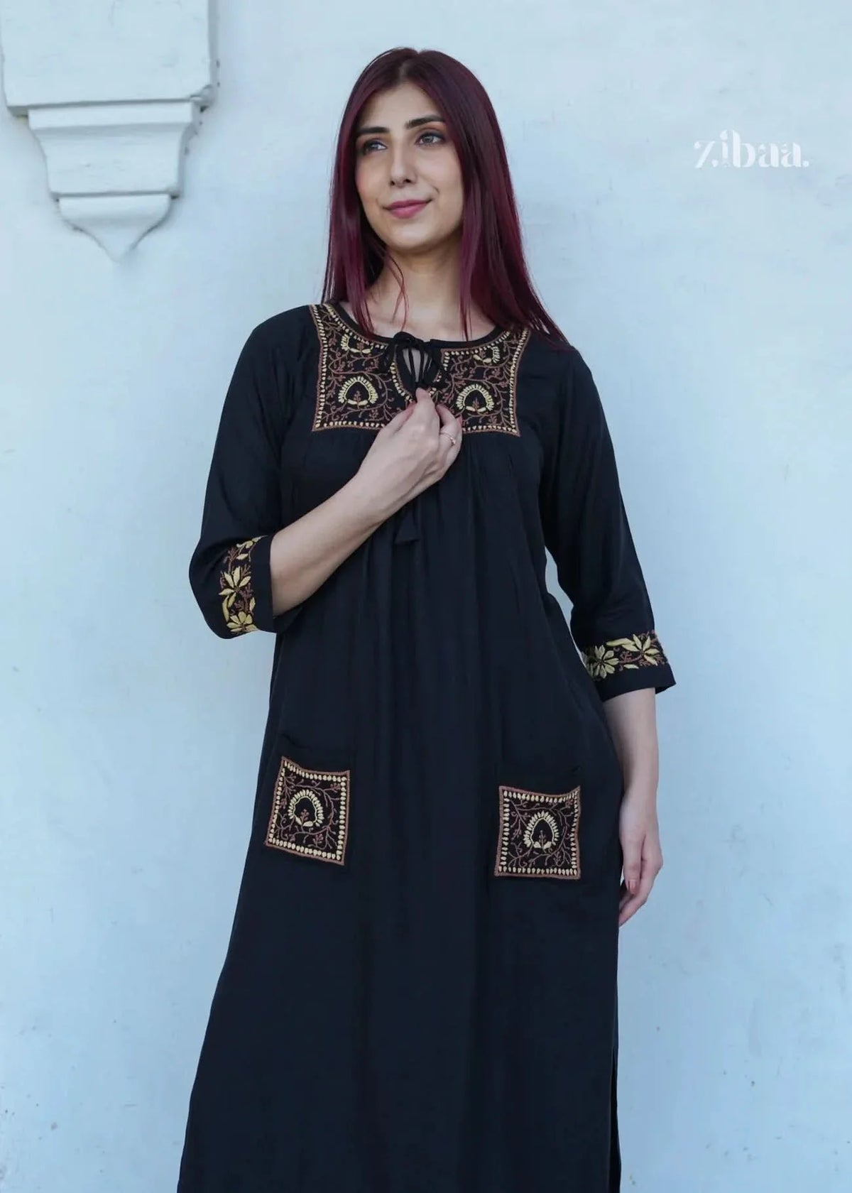 Hoor Black & Gold Rayon Chikankari Kurta