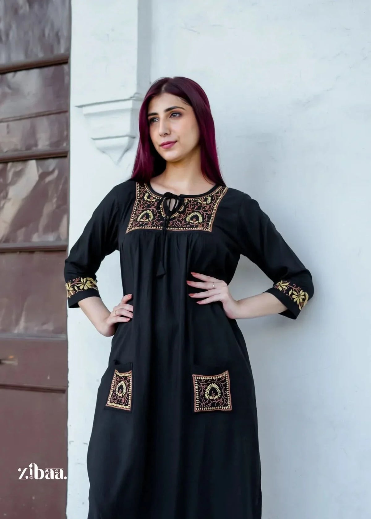 Hoor Black & Gold Rayon Chikankari Kurta