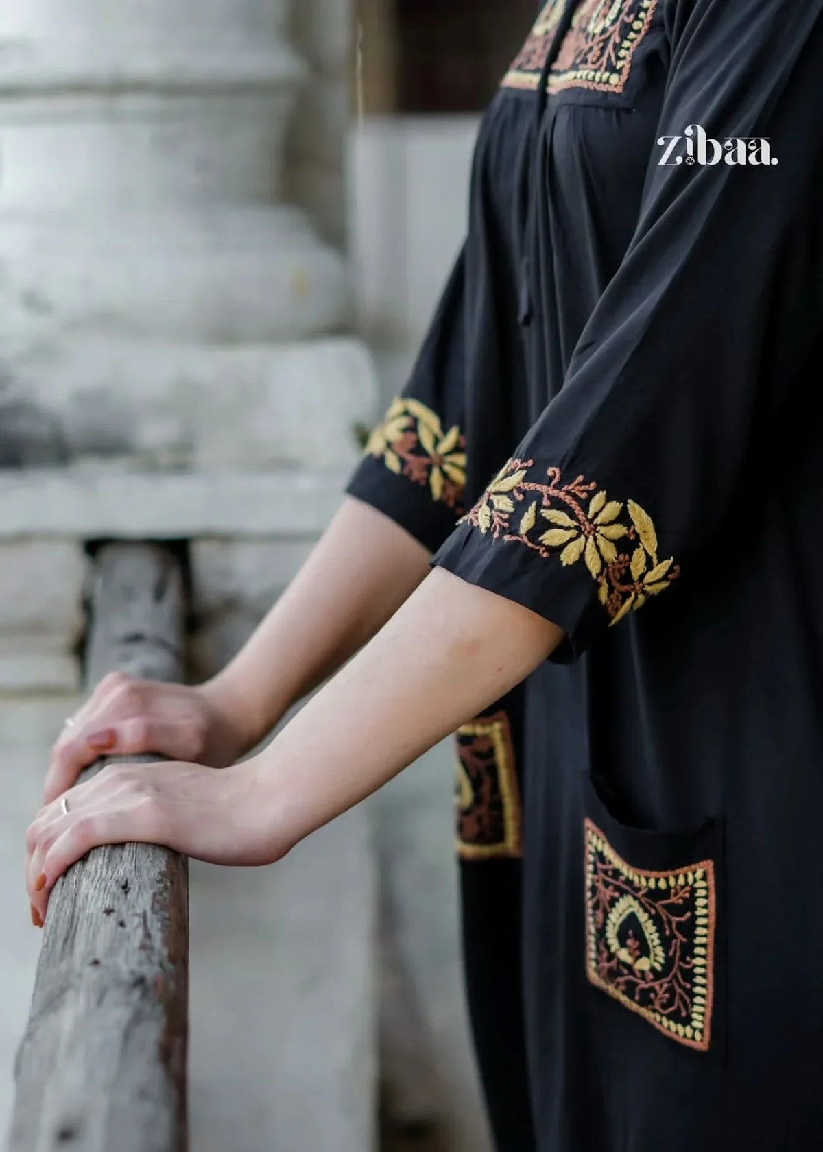Hoor Black & Gold Rayon Chikankari Kurta