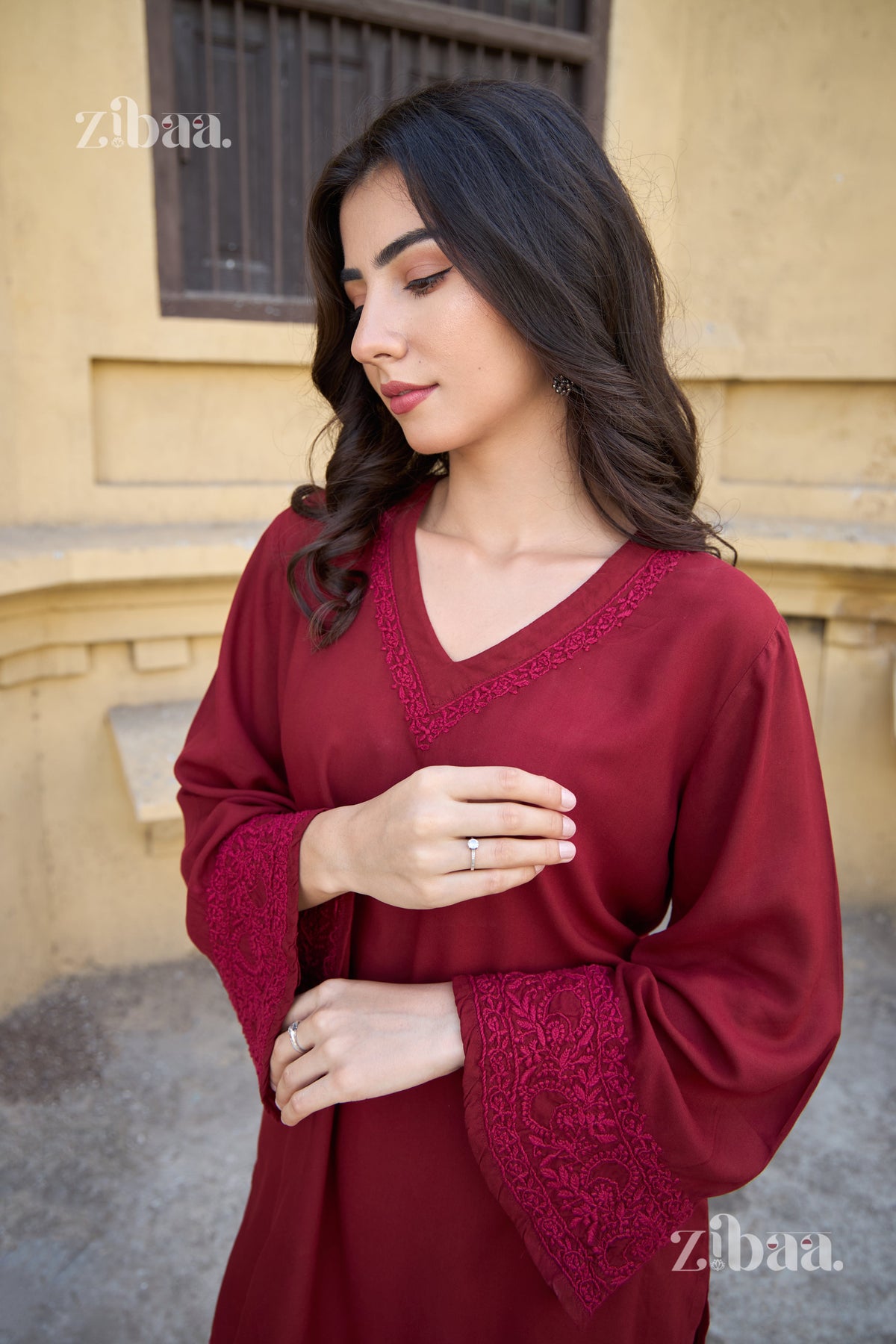 Nazm Mehroon Farshi Salwar Set