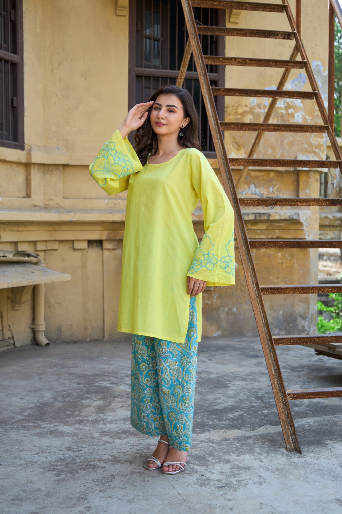 Saanjh Basanti Embroidered Kurta Set