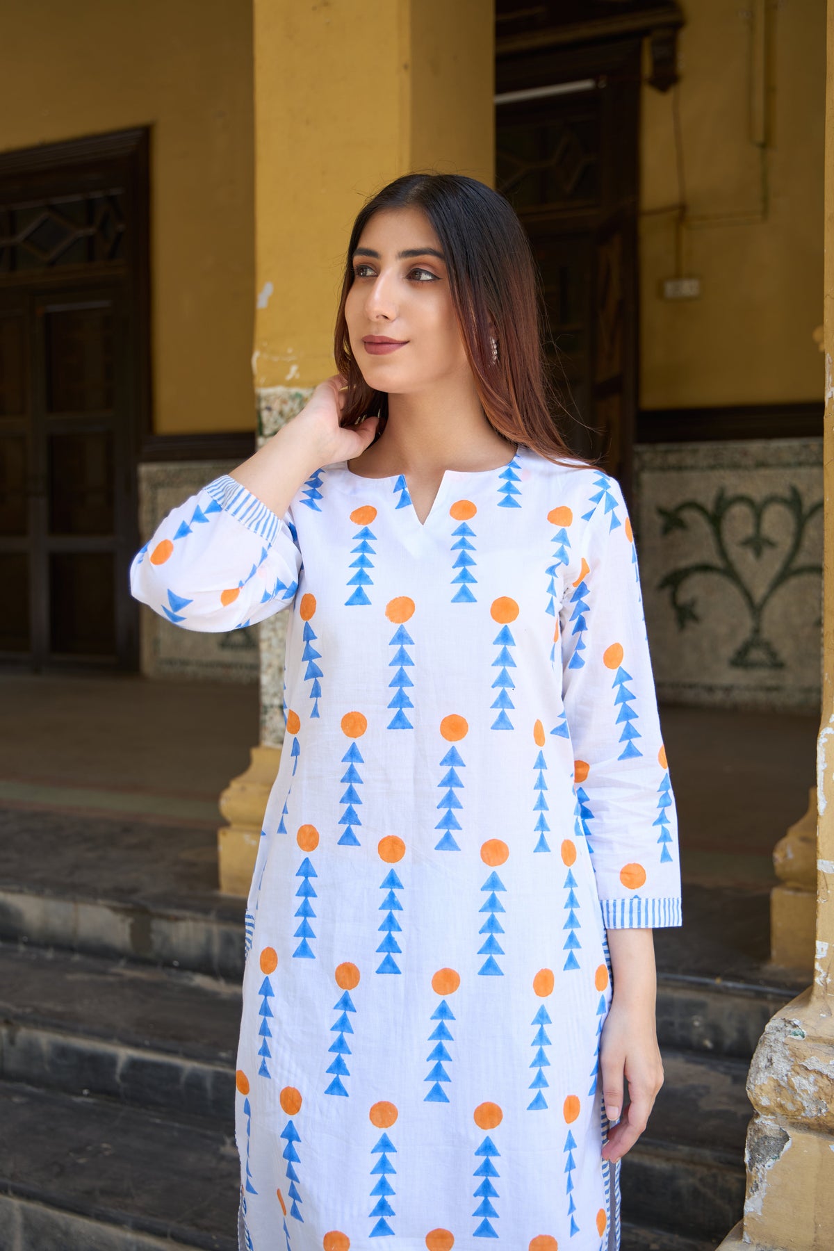 Saanjh Cypress Motif Kurta Set