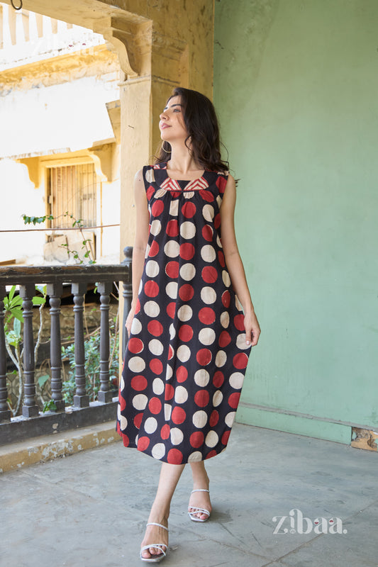 Saanjh Midnight Dot Dress