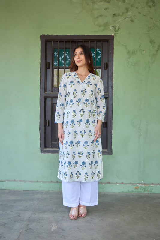 Saanjh Indigo Floral Vine Kurta Set