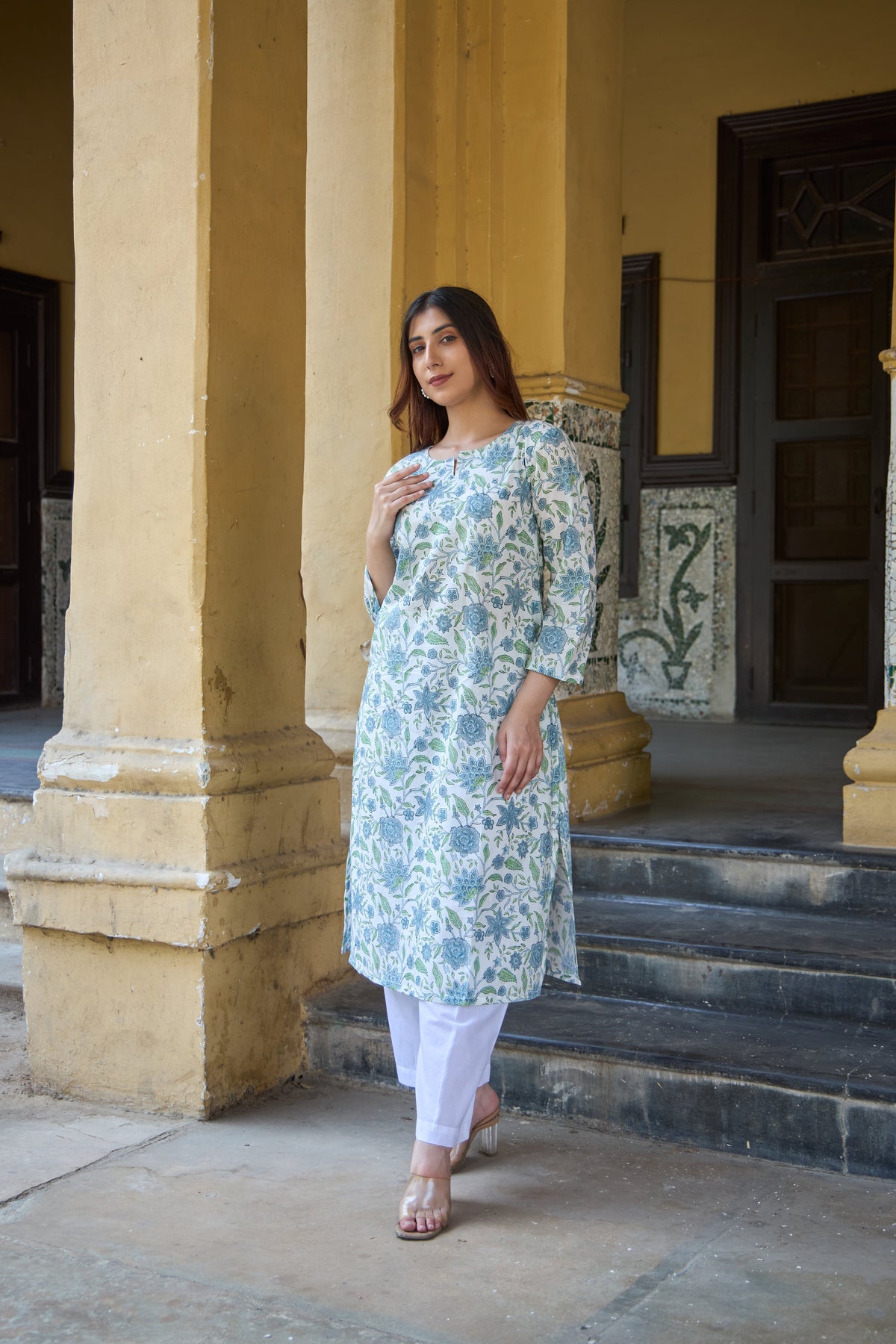 Saanjh Dusty Blue Floral Kurta