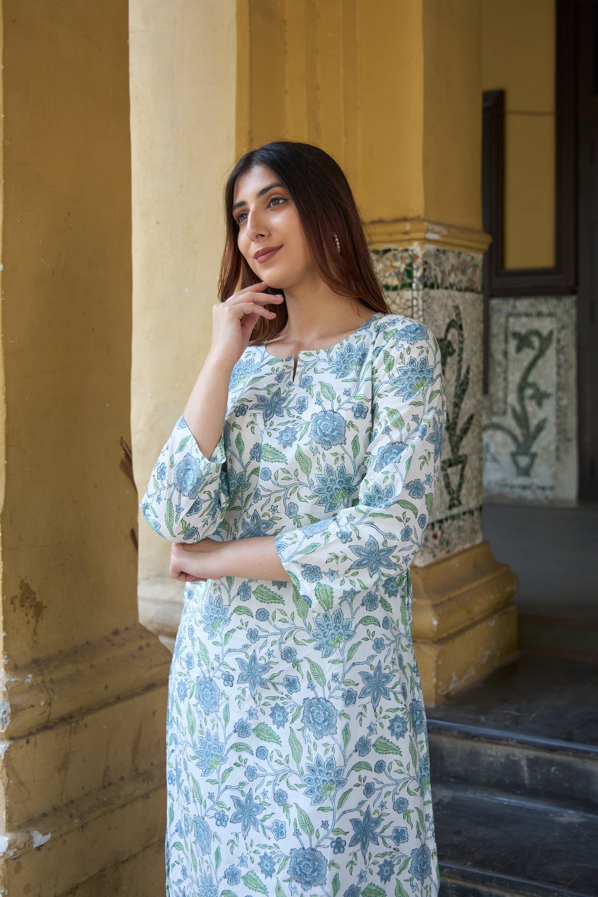 Saanjh Dusty Blue Floral Kurta
