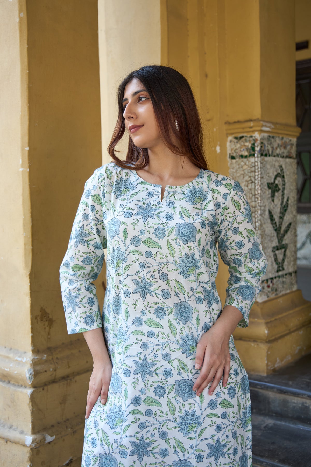 Saanjh Dusty Blue Floral Kurta
