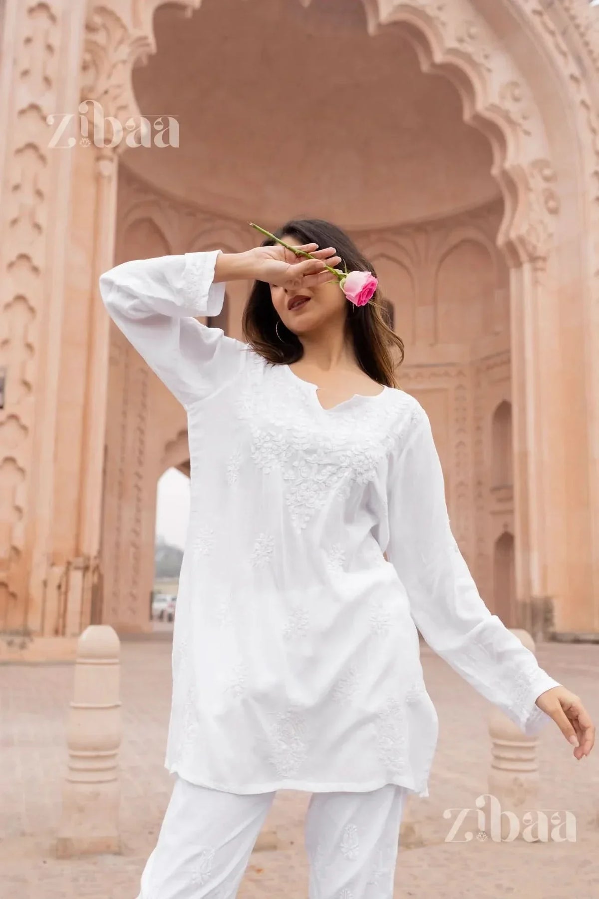 Aiyana Modal White Short Chikankari Kurti